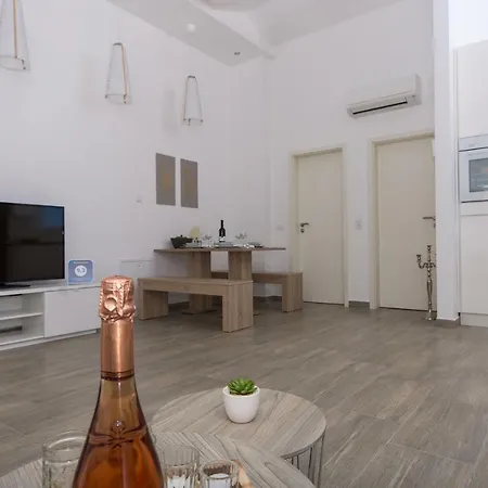 Anastasia Apartment *