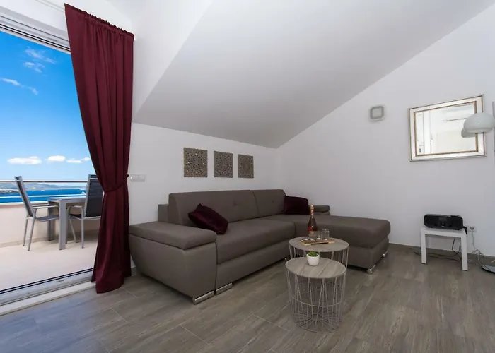 Anastasia Trogir